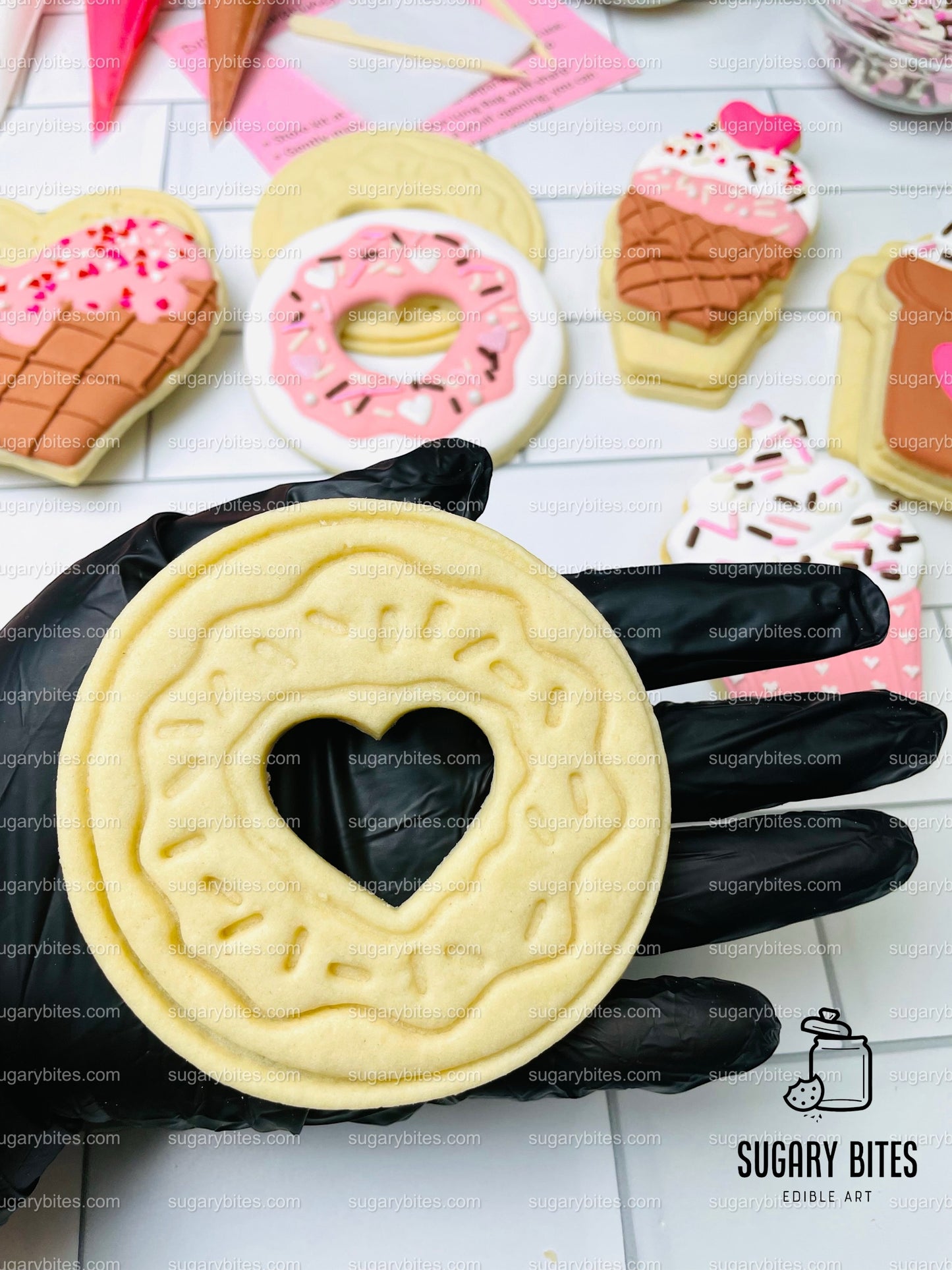 Sweet Treat Cookie Decorating Kit, Sweet Treat DIY cookie kit , **INCLUDES 24 ITEMS**, (Large Cookies), Deluxe Sprinkles Included with 4 Icing Bags!!!