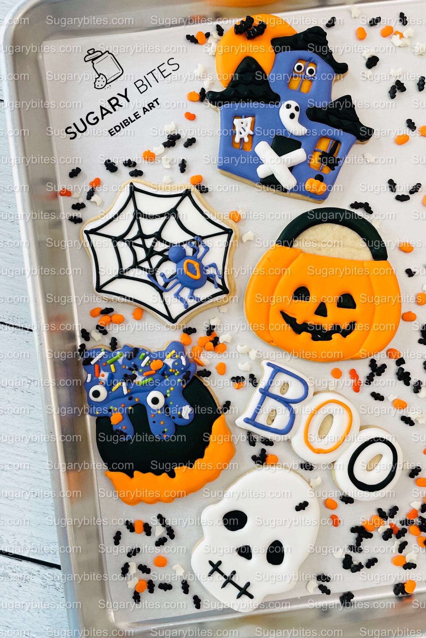 Halloween Cookie Decorating Kit, DIY Cookie Kit, (Large Cookies) ***INCLUDES 24 ITEMS*** With 4 Icing Bags & 3 Deluxe Sprinkle!