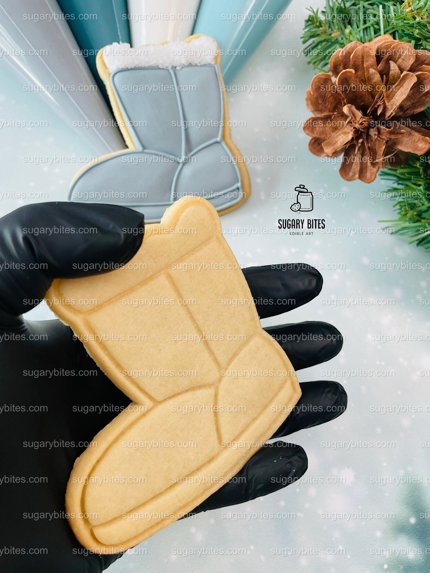 Winter Cookie Decorating Kit, Winter DIY Cookie Kit, (Large Cookies) ***INCLUDES 24 ITEMS*** With 4 Icing Bags & 3 Deluxe Sprinkle!!