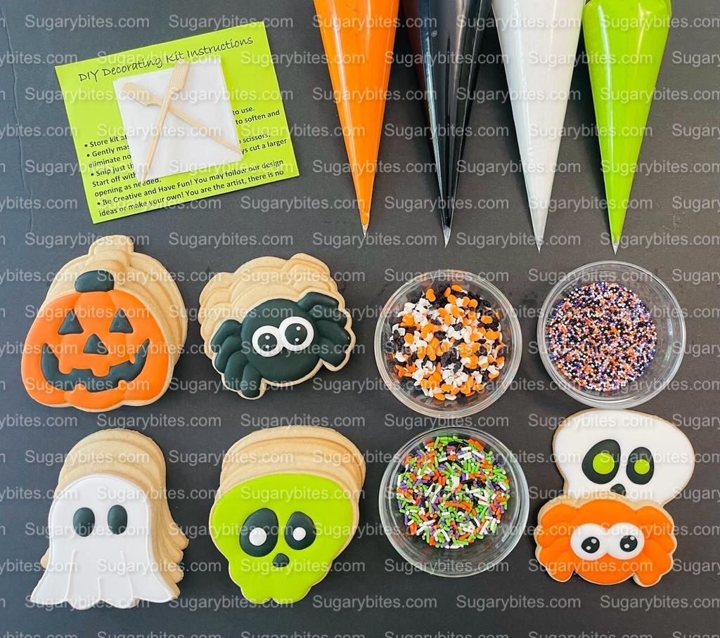 Halloween Cookie Decorating Kit, DIY Cookie Kit, (Large Cookies) ***INCLUDES 24 ITEMS*** With 4 Icing Bags & 3 Deluxe Sprinkle!