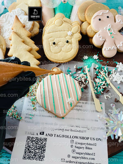 Winter Cookie Kit, Christmas Cookie Decorating Kit – DIY Holiday Sugar Cookies, (Large Cookies) ***INCLUDES 25 ITEMS*** With 5 Icing Bags & 3 Deluxe Sprinkle!!