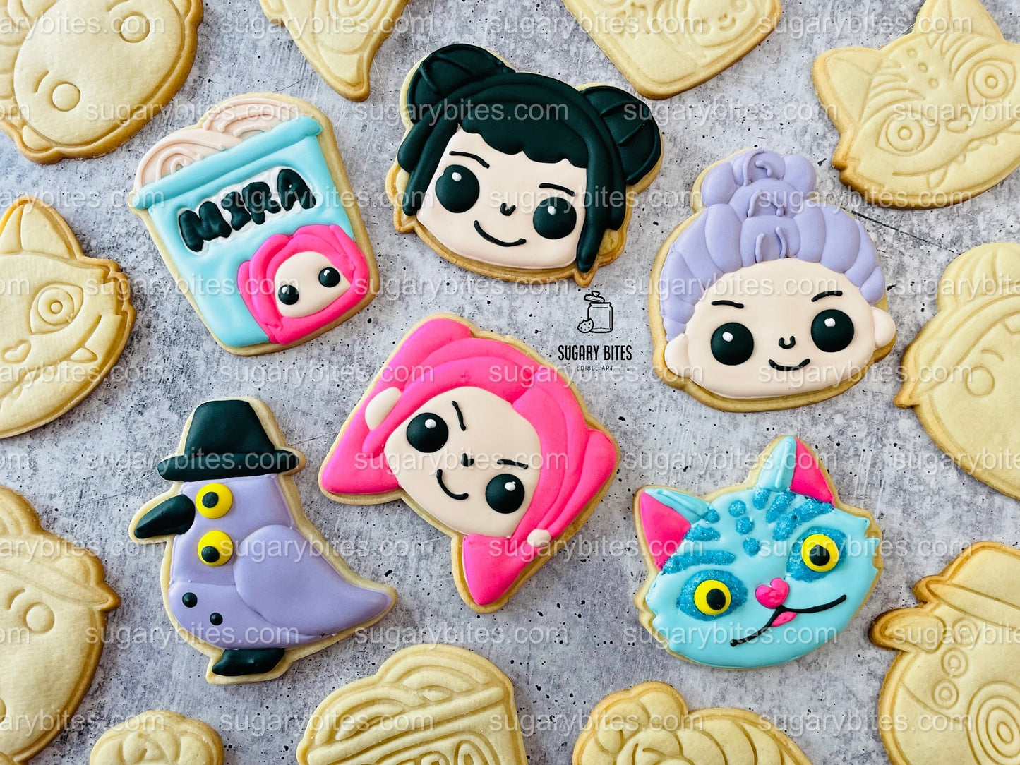 Kpop Decorating Kit, DIY Cookie Kit, (Large Cookies) ***INCLUDES 25 ITEMS*** With 5 Icing Bags & 3 Deluxe Sprinkles!!!