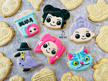 Kpop Decorating Kit, DIY Cookie Kit, (Large Cookies) ***INCLUDES 25 ITEMS*** With 5 Icing Bags & 3 Deluxe Sprinkles!!!