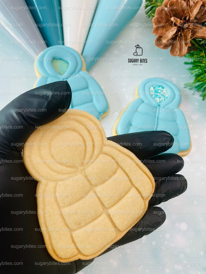 Winter Cookie Decorating Kit, Winter DIY Cookie Kit, (Large Cookies) ***INCLUDES 24 ITEMS*** With 4 Icing Bags & 3 Deluxe Sprinkle!!