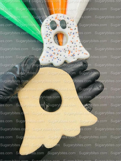 Halloween Cookie Decorating Kit, DIY Cookie Kit, (Large Cookies) ***INCLUDES 25 ITEMS*** With 4 Icing Bags & 4 Deluxe Sprinkle!