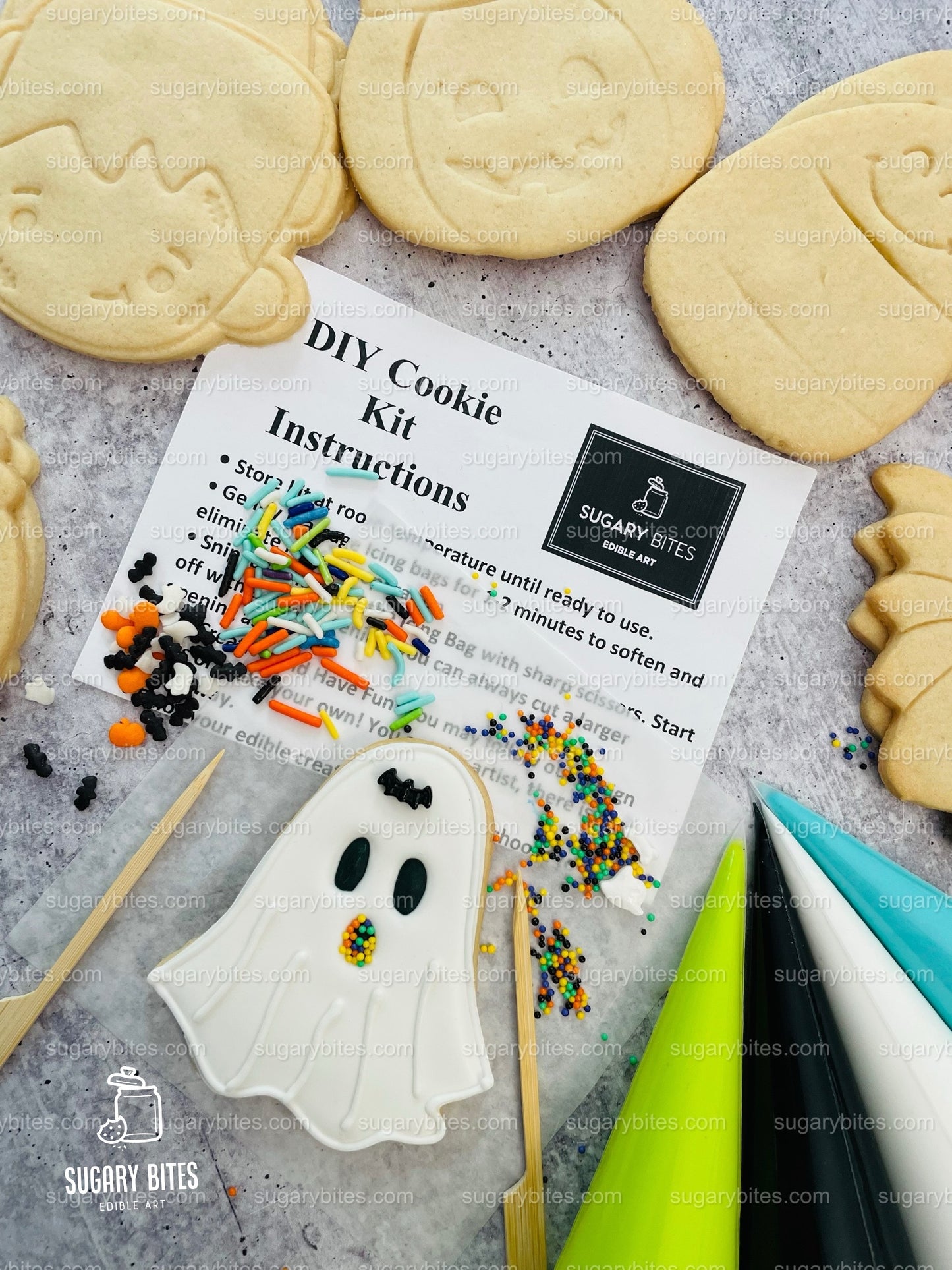 Halloween Cookie Decorating Kit, DIY Cookie Kit, (Large Cookies) ***INCLUDES 24 ITEMS*** With 4 Icing Bags & 3 Deluxe Sprinkle!!