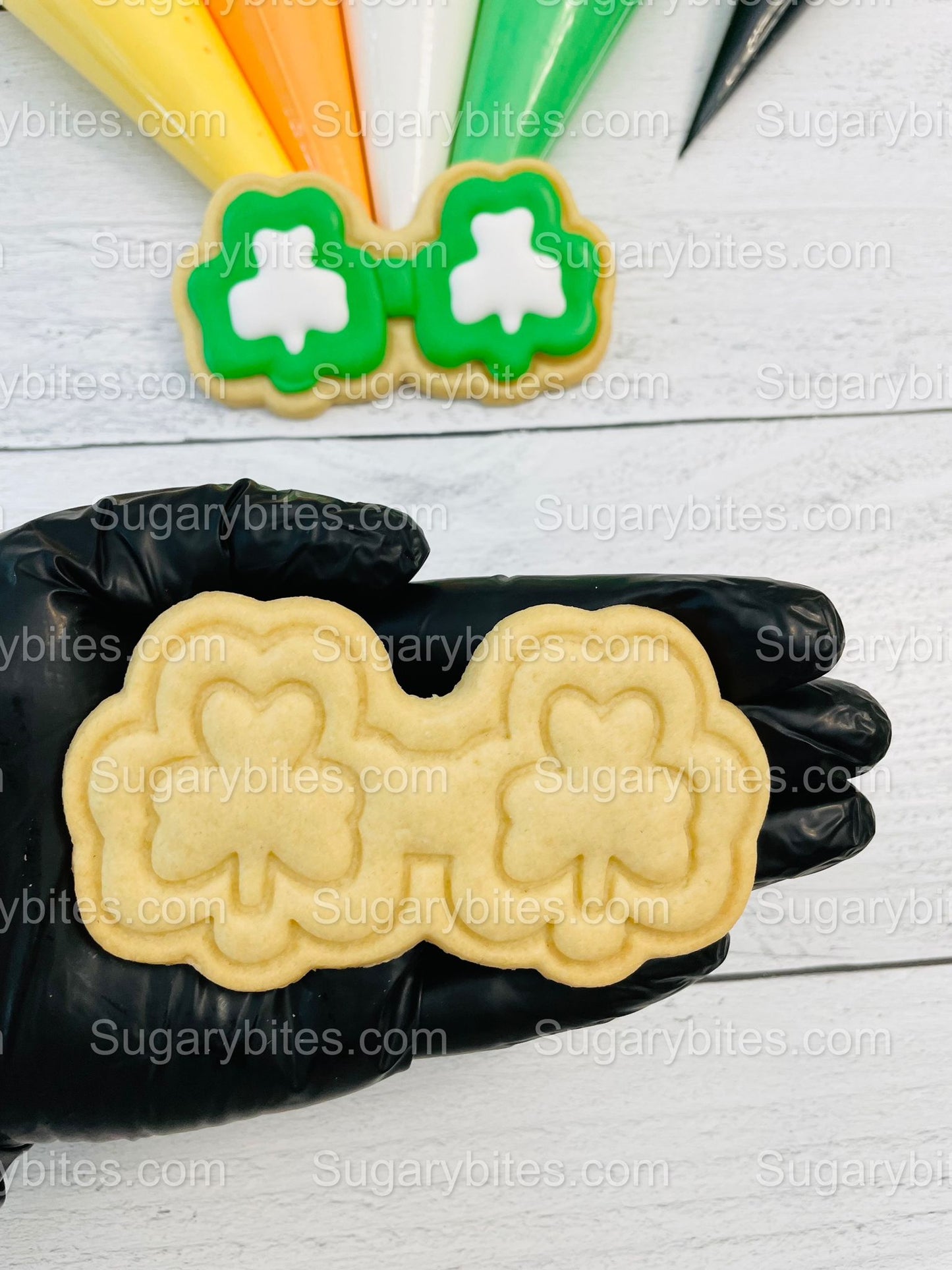 St Patricks Day Cookie Decorating Kit St. Patrick’s Day DIY Cookie Kit, **INCLUDES 23 ITEMS** (Large Cookies), Included Deluxe Sprinkles