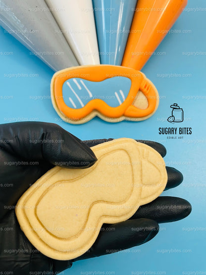 Winter Cookie Decorating Kit, Winter DIY Cookie Kit, (Large Cookies) ***INCLUDES 24 ITEMS*** With 4 Icing Bags & 3 Deluxe Sprinkle!!