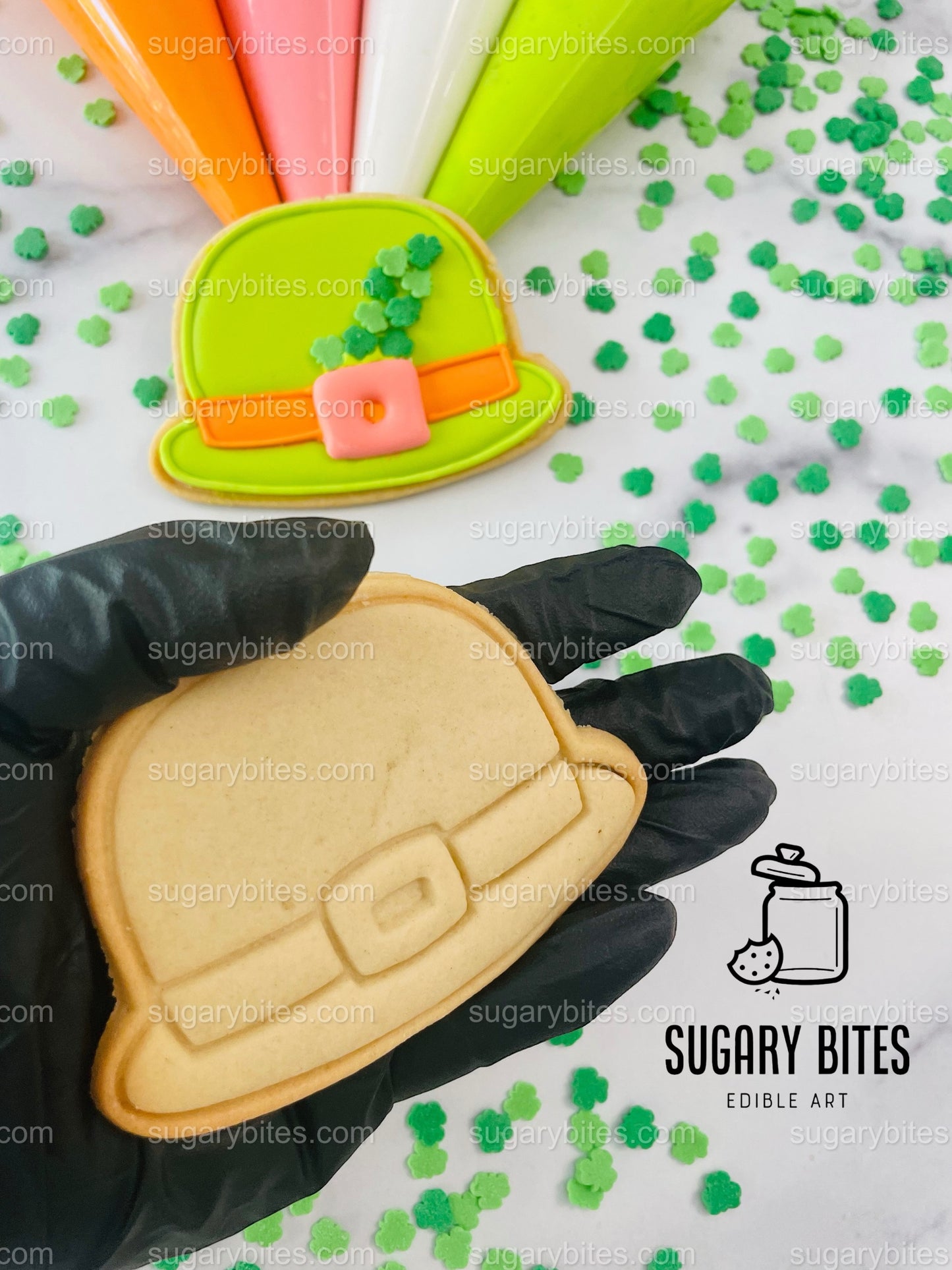 St. Patricks Cookie Decorating Kit, DIY St. Patricks Sugar Cookie Decorating Kit, **INCLUDES 24 ITEMS**, Large Cookies)… w/ Deluxe Sprinkles