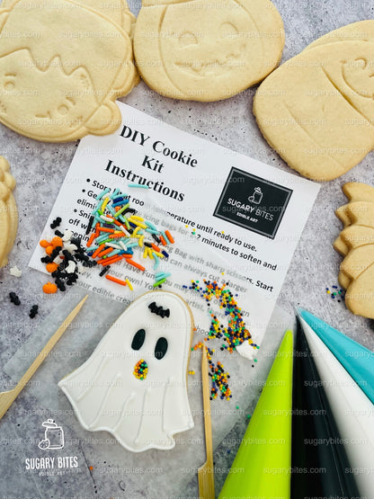 Halloween Cookie Decorating Kit, DIY Cookie Kit, (Large Cookies) ***INCLUDES 24 ITEMS*** With 4 Icing Bags & 3 Deluxe Sprinkle!!!