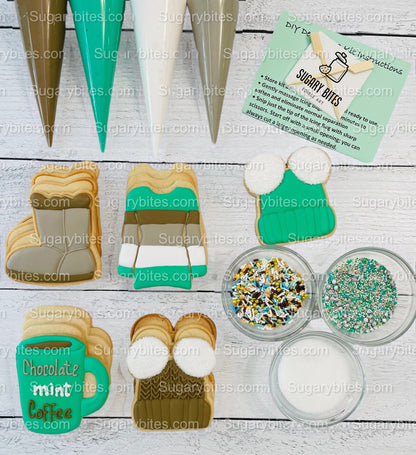 Winter Cookie Decorating Kit, Winter DIY Cookie Kit, (Large Cookies) ***INCLUDES 24 ITEMS*** With 4 Icing Bags & 3 Deluxe Sprinkle!!