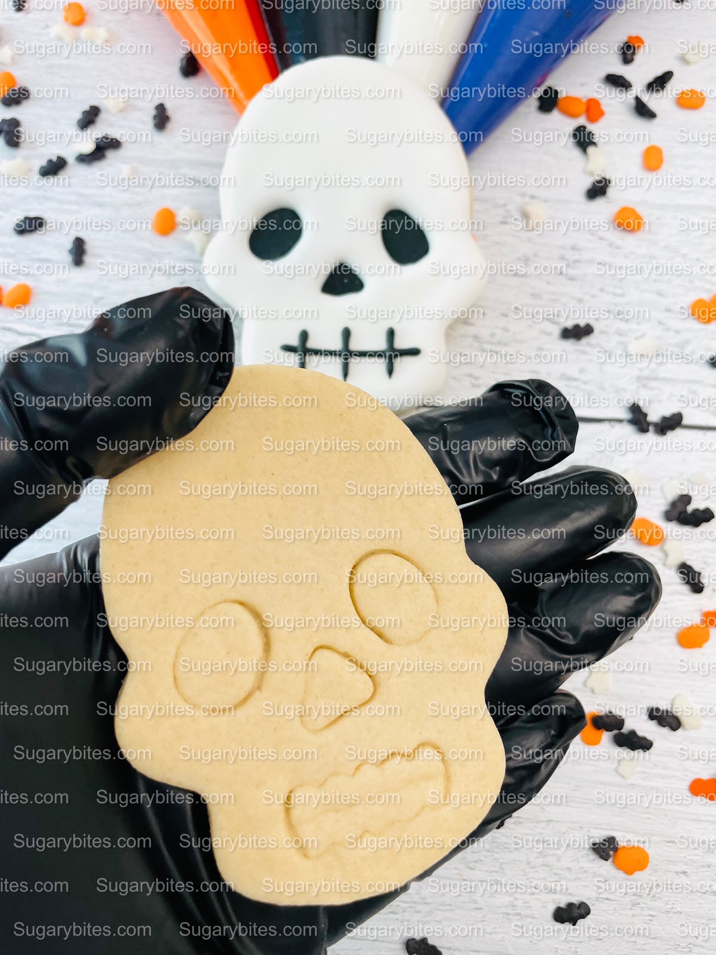 Halloween Cookie Decorating Kit, DIY Cookie Kit, (Large Cookies) ***INCLUDES 24 ITEMS*** With 4 Icing Bags & 3 Deluxe Sprinkle!