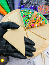 Load image into Gallery viewer, Halloween Cookie Decorating Kit, Halloween Pizza Cookie Kit, (Large Cookies) ***INCLUDES 24 ITEMS*** With 4 Icing Bags &amp; 3 Deluxe Sprinkle!!
