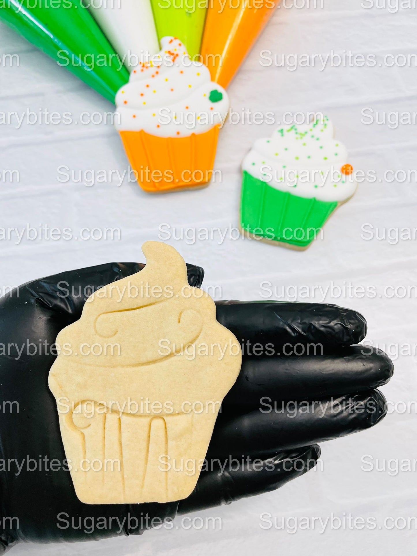 St Patricks Day Cookie Decorating Kit St. Patrick’s Day DIY Cookie Kit, **INCLUDES 23 ITEMS** (Large Cookies), Included Deluxe Sprinkles