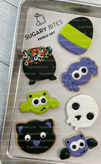 Halloween Cookie Decorating Kit, DIY Cookie Kit, (Large Cookies) ***INCLUDES 24 ITEMS*** With 4 Icing Bags & 3 Deluxe Sprinkle!