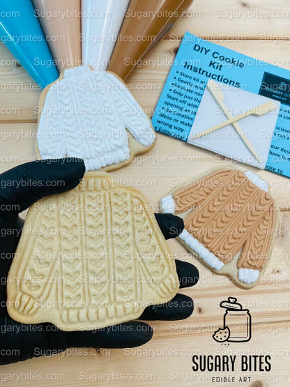 Winter Cookie Decorating Kit, Winter DIY Cookie Kit, (Large Cookies) ***INCLUDES 24 ITEMS*** With 4 Icing Bags & 3 Deluxe Sprinkle!