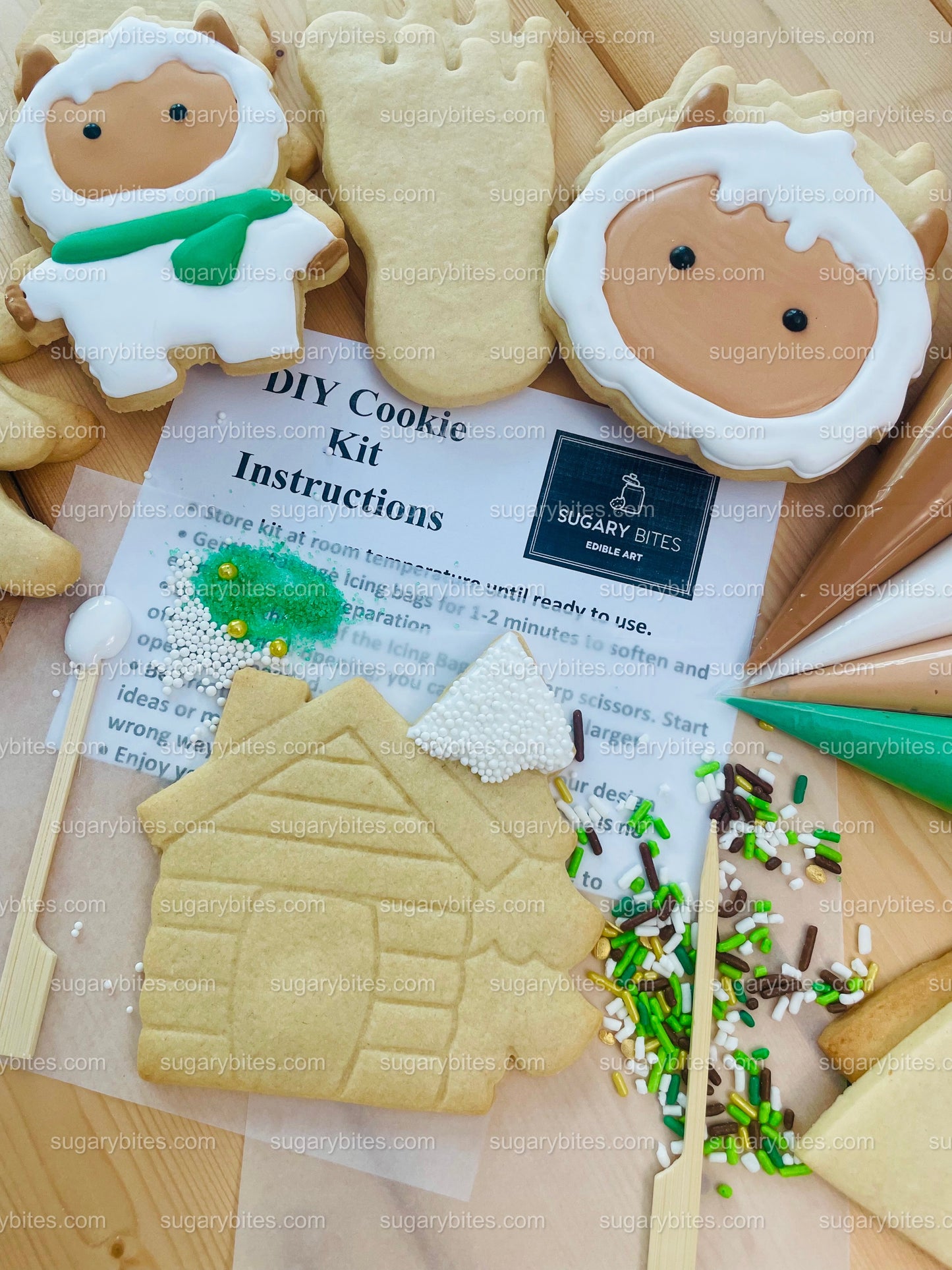 Winter Cookie Decorating Kit, Winter DIY Cookie Kit, (Large Cookies) ***INCLUDES 24 ITEMS*** With 4 Icing Bags & 3 Deluxe Sprinkle!!