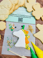 Load image into Gallery viewer, St Patrick’s Day Cookie Decorating Kit, St. Patrick’s Day DIY Cookie Kit, **INCLUDES 25 ITEMS** (Large Cookies), Included Deluxe Sprinkles
