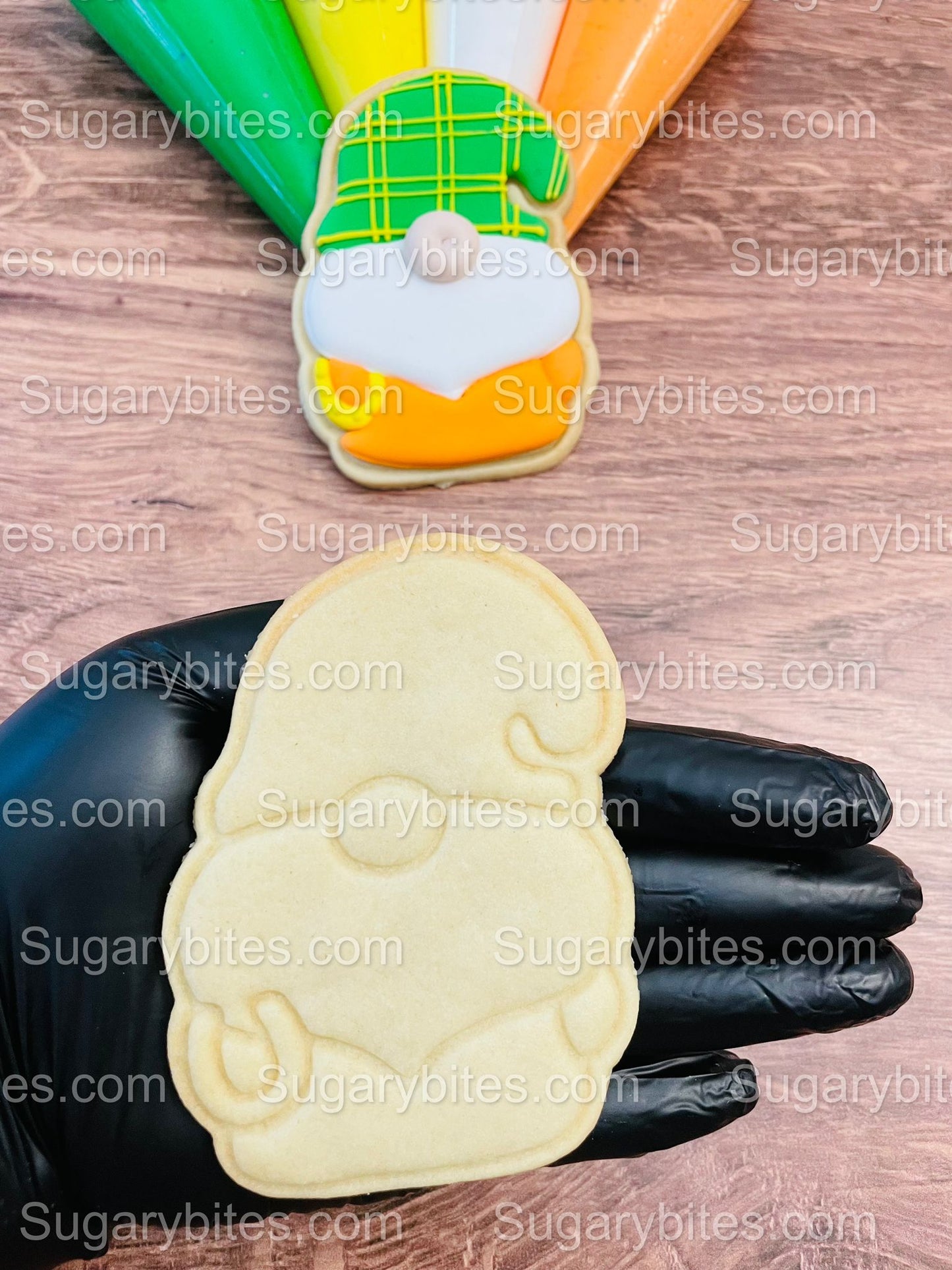 St Patrick’s Day Cookie Decorating Kit, St. Patrick’s Day DIY Cookie Kit, **INCLUDES 25 ITEMS** (Large Cookies), Included Deluxe Sprinkles