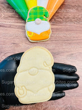 Load image into Gallery viewer, St Patrick’s Day Cookie Decorating Kit, St. Patrick’s Day DIY Cookie Kit, **INCLUDES 25 ITEMS** (Large Cookies), Included Deluxe Sprinkles
