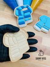 Load image into Gallery viewer, Winter Cookie Decorating Kit, Winter DIY Cookie Kit, (Large Cookies) ***INCLUDES 24 ITEMS*** With 4 Icing Bags &amp; 3 Deluxe Sprinkle!!
