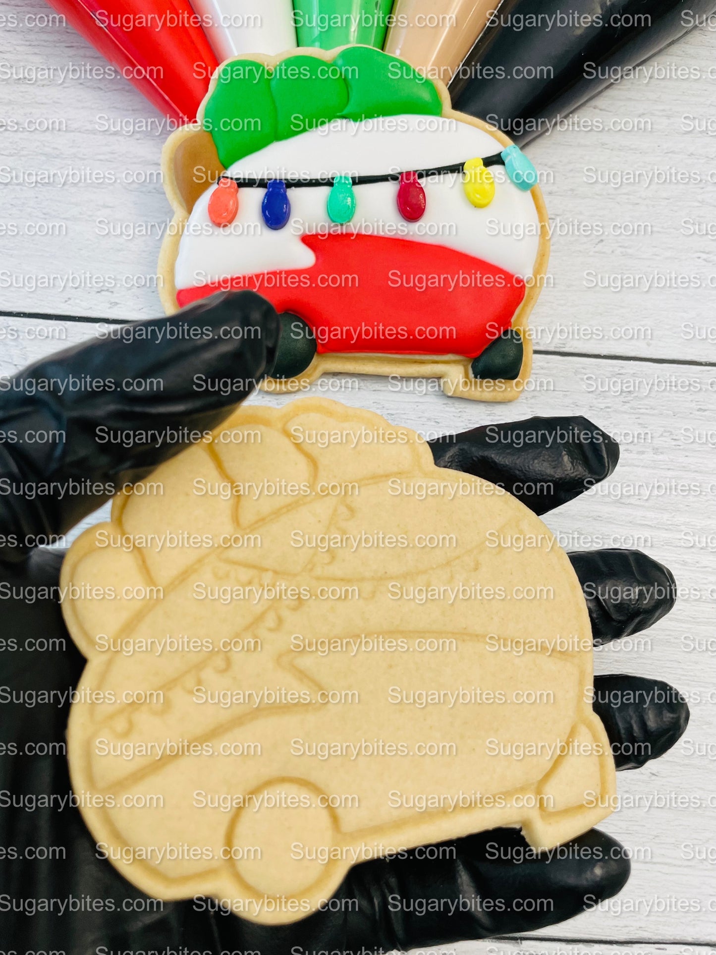 Christmas Cookie Decorating Kit, Christmas DIY Cookie Kit, (Large Cookies), ***INCLUDES 25 ITEMS*** With 5 Icing Bags & 3 Deluxe Sprinkles!!