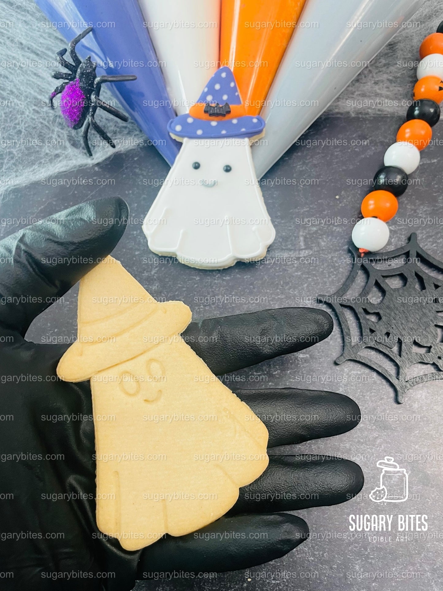 Halloween Cookie Decorating Kit, DIY Cookie Kit, (Large Cookies) ***INCLUDES 24 ITEMS*** With 4 Icing Bags & 3 Deluxe Sprinkle!!