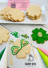 Load image into Gallery viewer, St Patrick’s Day Cookie Decorating Kit, St. Patrick’s Day DIY Cookie Kit, **INCLUDES 24 ITEMS** (Large Cookies), Included Deluxe Sprinkles
