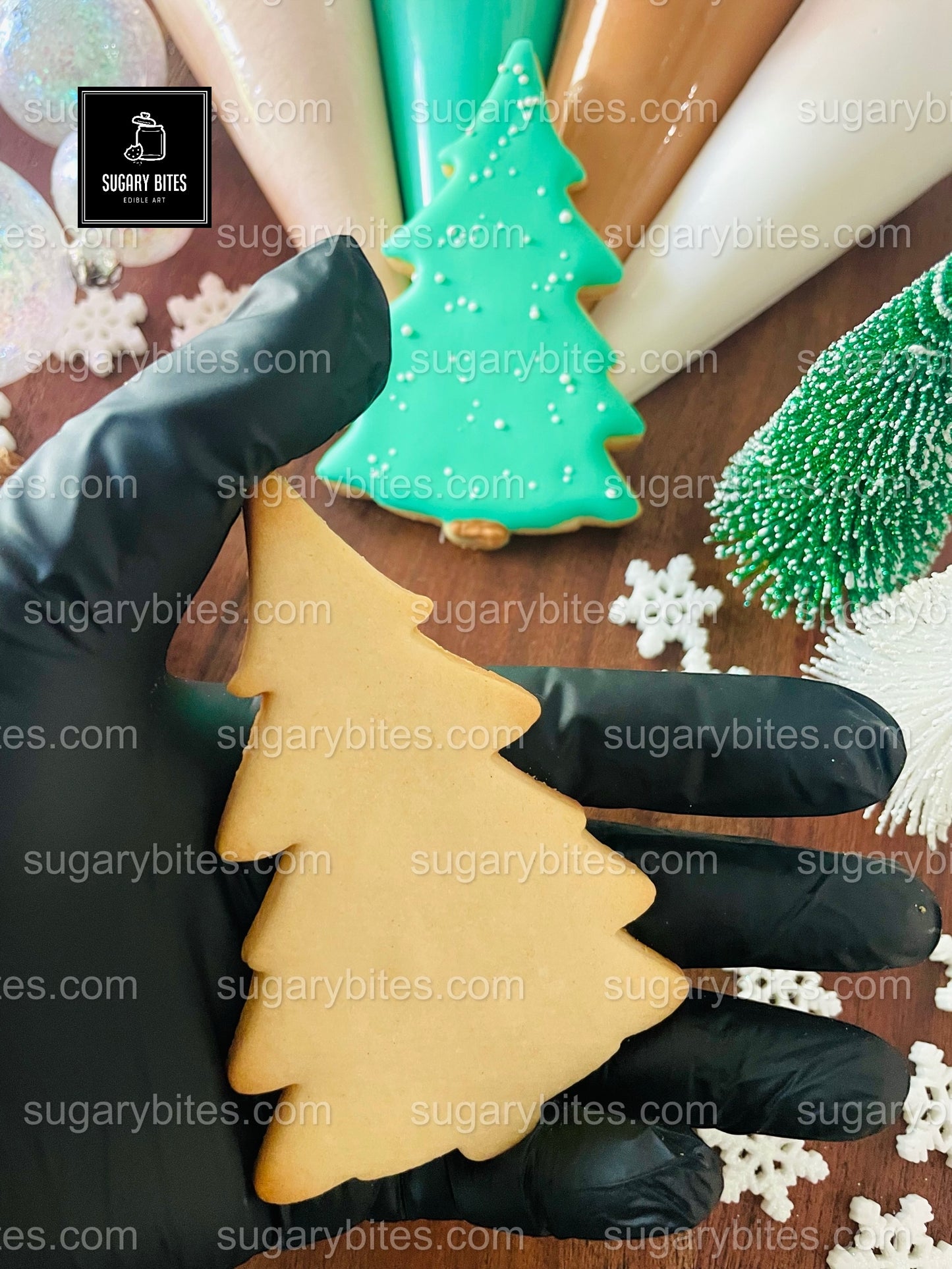 Winter Cookie Kit, Christmas Cookie Decorating Kit – DIY Holiday Sugar Cookies, (Large Cookies) ***INCLUDES 25 ITEMS*** With 5 Icing Bags & 3 Deluxe Sprinkle!!