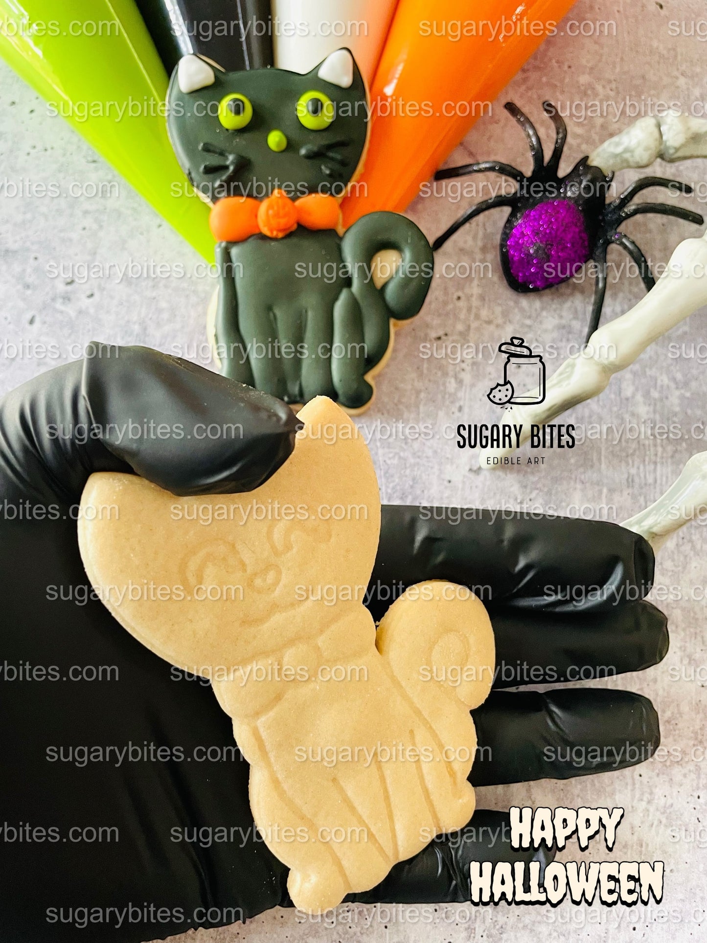 Halloween Cookie Decorating Kit, DIY Cookie Kit, (Large Cookies) ***INCLUDES 24 ITEMS*** With 4 Icing Bags & 3 Deluxe Sprinkle!!