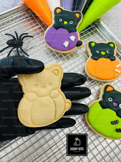 Halloween Cookie Decorating Kit, DIY Cookie Kit, (Large Cookies) ***INCLUDES 24 ITEMS*** With 4 Icing Bags & 3 Deluxe Sprinkles!!!