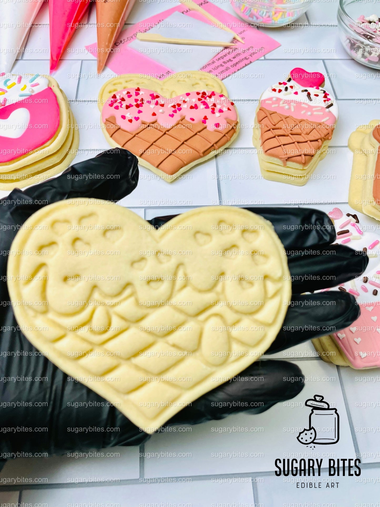 Sweet Treat Cookie Decorating Kit, Sweet Treat DIY cookie kit , **INCLUDES 24 ITEMS**, (Large Cookies), Deluxe Sprinkles Included with 4 Icing Bags!!!