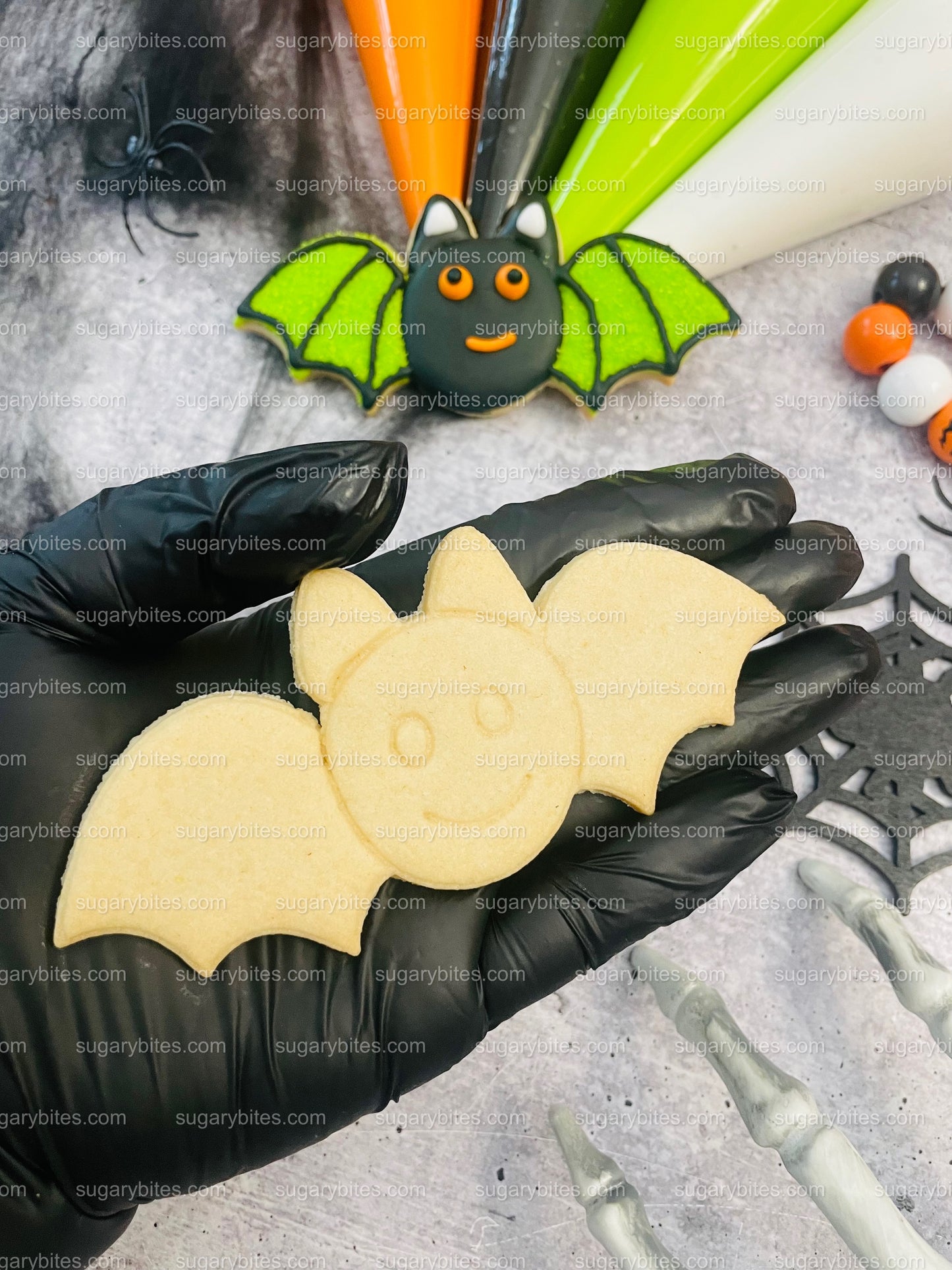 Halloween Cookie Decorating Kit, DIY Cookie Kit, (Large Cookies) ***INCLUDES 24 ITEMS*** With 4 Icing Bags & 3 Deluxe Sprinkle!!