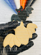 Load image into Gallery viewer, Halloween Cookie Decorating Kit, DIY Cookie Kit, (Large Cookies) ***INCLUDES 24 ITEMS*** With 4 Icing Bags &amp; 3 Deluxe Sprinkle!
