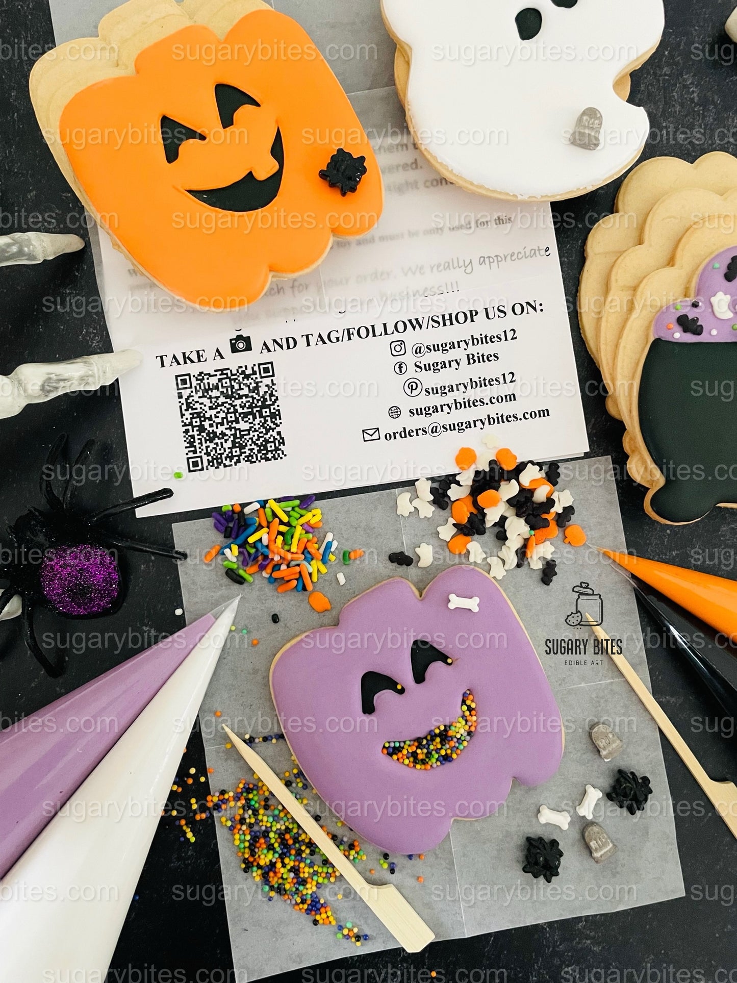 Halloween Cookie Decorating Kit, DIY Cookie Kit, (Large Cookies) ***INCLUDES 24 ITEMS*** With 4 Icing Bags & 3 Deluxe Sprinkles!!!