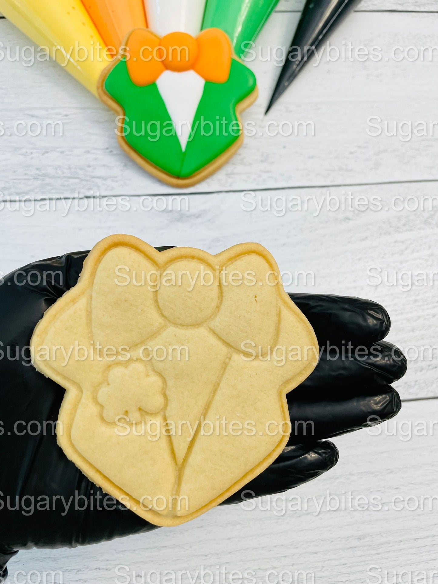 St Patricks Day Cookie Decorating Kit St. Patrick’s Day DIY Cookie Kit, **INCLUDES 23 ITEMS** (Large Cookies), Included Deluxe Sprinkles