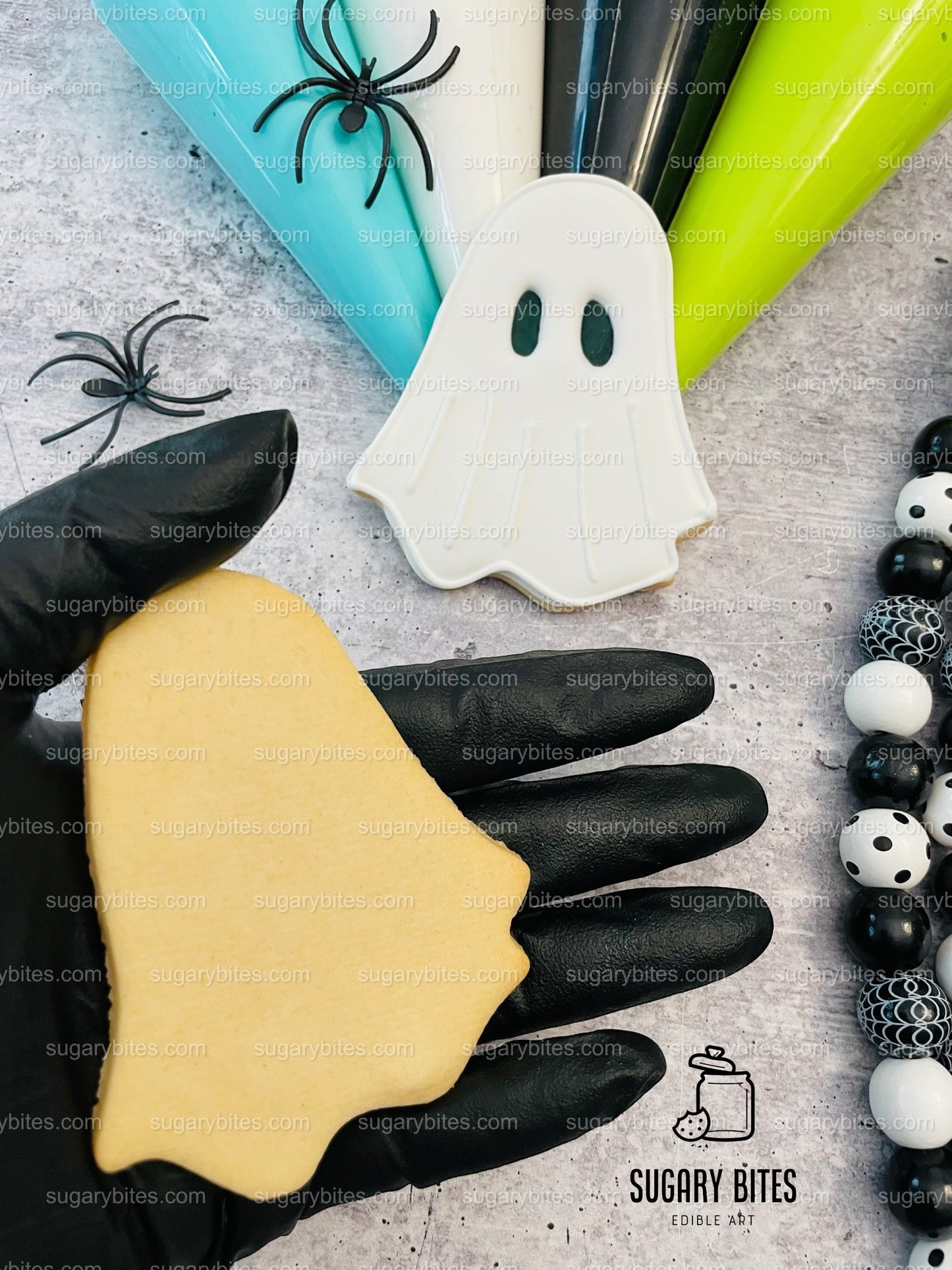 Halloween Cookie Decorating Kit, DIY Cookie Kit, (Large Cookies) ***INCLUDES 24 ITEMS*** With 4 Icing Bags & 3 Deluxe Sprinkle!!
