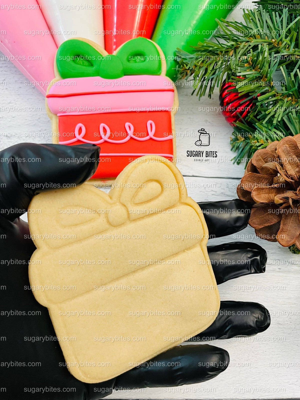 Winter Cookie Decorating Kit, Christmas DIY Cookie Kit, (Large Cookies) ***INCLUDES 24 ITEMS*** With 4 Icing Bags & 3 Deluxe Sprinkle!!!
