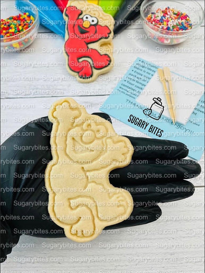 Cookie Decorating Kit, *INCLUDES 27 ITEMS* (Large Cookies) …… with 5 Icing bags and 3 Deluxe Sprinkles!… Plus 2 Bonus Cookies!