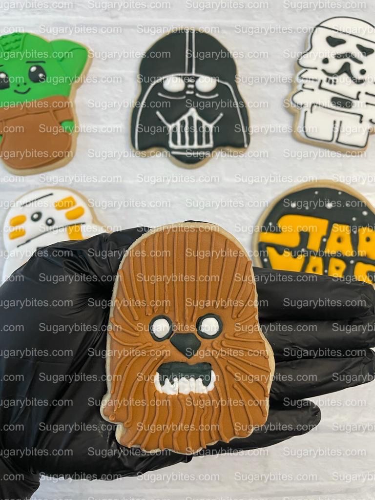 Cookie Decorating Kit, *INCLUDES 26 ITEMS* (Large Cookies) …… with 5 Icing bags and 3 Deluxe Sprinkles!!