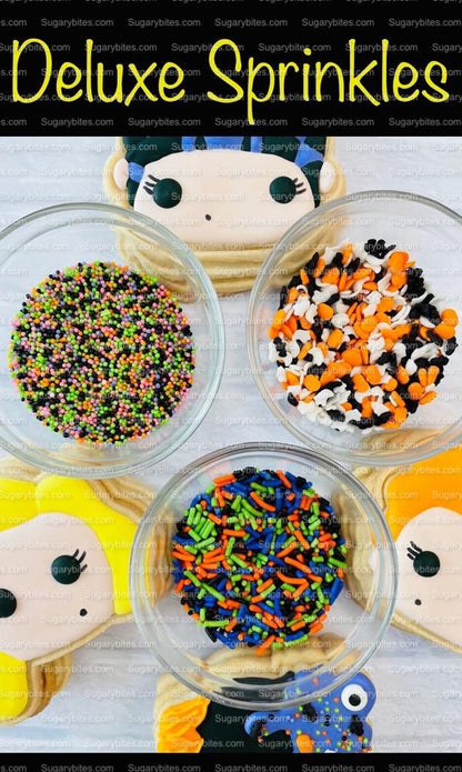 Halloween Cookie Decorating Kit, DIY Cookie Kit, (Large Cookies) ***INCLUDES 24 ITEMS*** With 4 Icing Bags & 3 Deluxe Sprinkle!