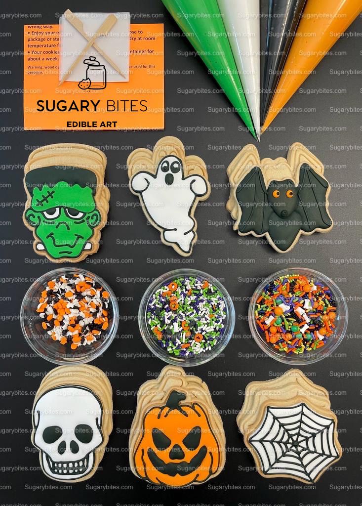Halloween Cookie Decorating Kit, DIY Cookie Kit, (Large Cookies) ***INCLUDES 24 ITEMS*** With 4 Icing Bags & 3 Deluxe Sprinkle!