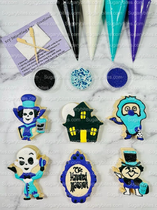 Halloween Cookie Decorating Kit, DIY Cookie Kit, (Large Cookies) ***INCLUDES 24 ITEMS*** With 4 Icing Bags & 3 Deluxe Sprinkle!