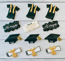 Load image into Gallery viewer, Graduation Cookies, Graduation Party, (Large Cookies), includes 12 decorated cookies!
